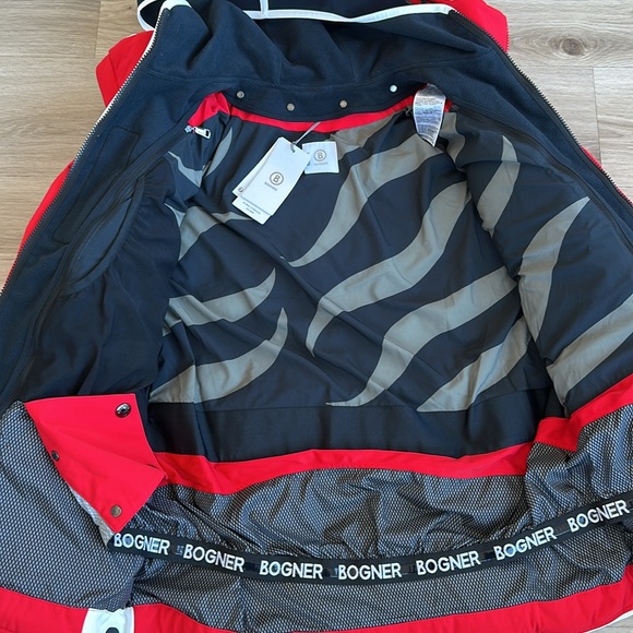 Bogner Jessy-D Down Ski Coat color fast red - Picture 14 of 14